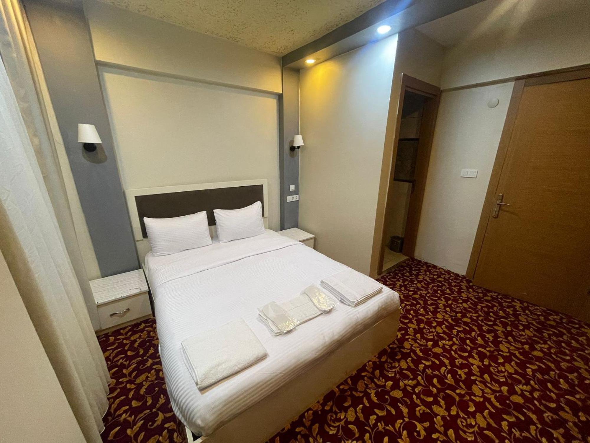 Ufuk Hotel Istanbul Eksteriør billede