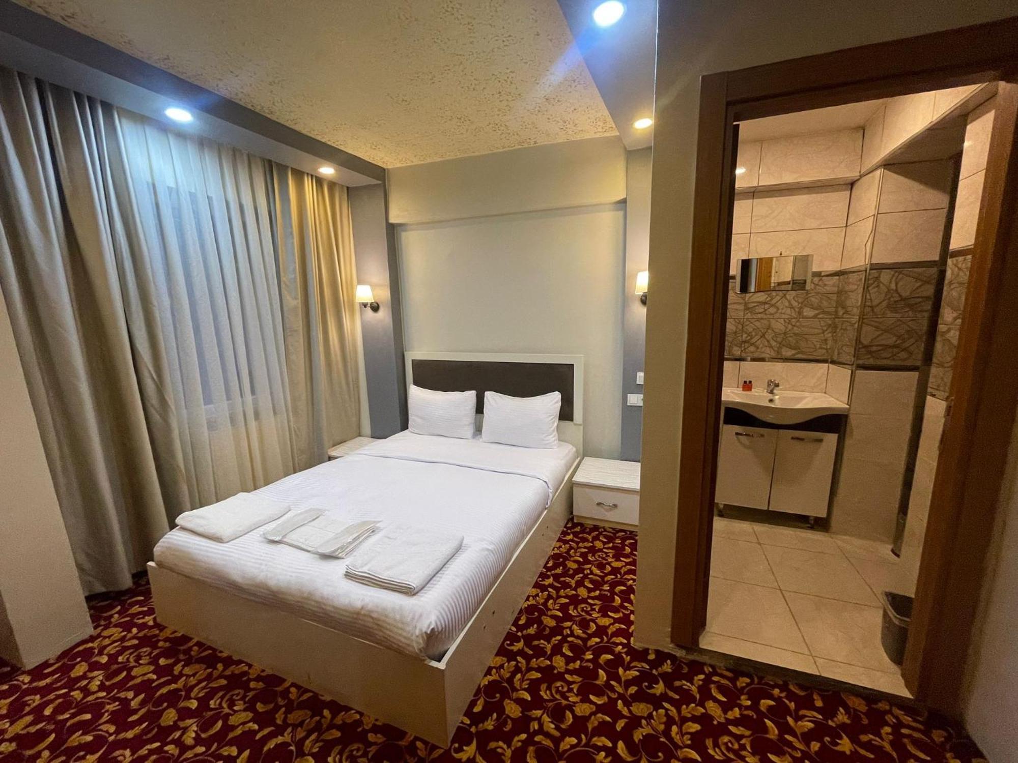 Ufuk Hotel Istanbul Eksteriør billede